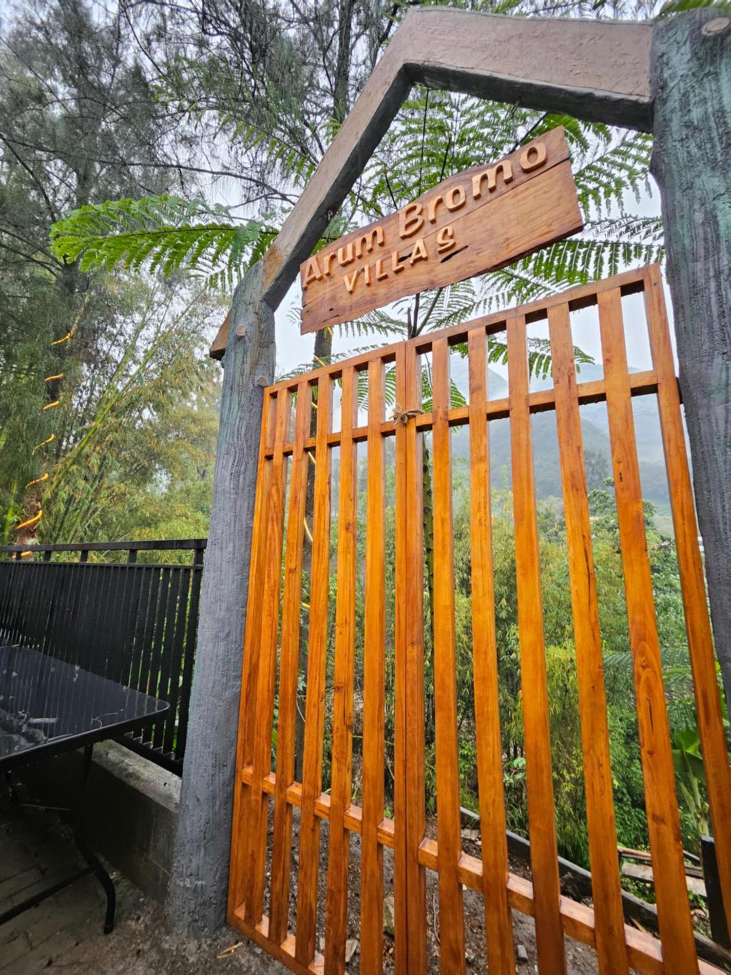 Arum Bromo Villas Ngadisari Exteriör bild