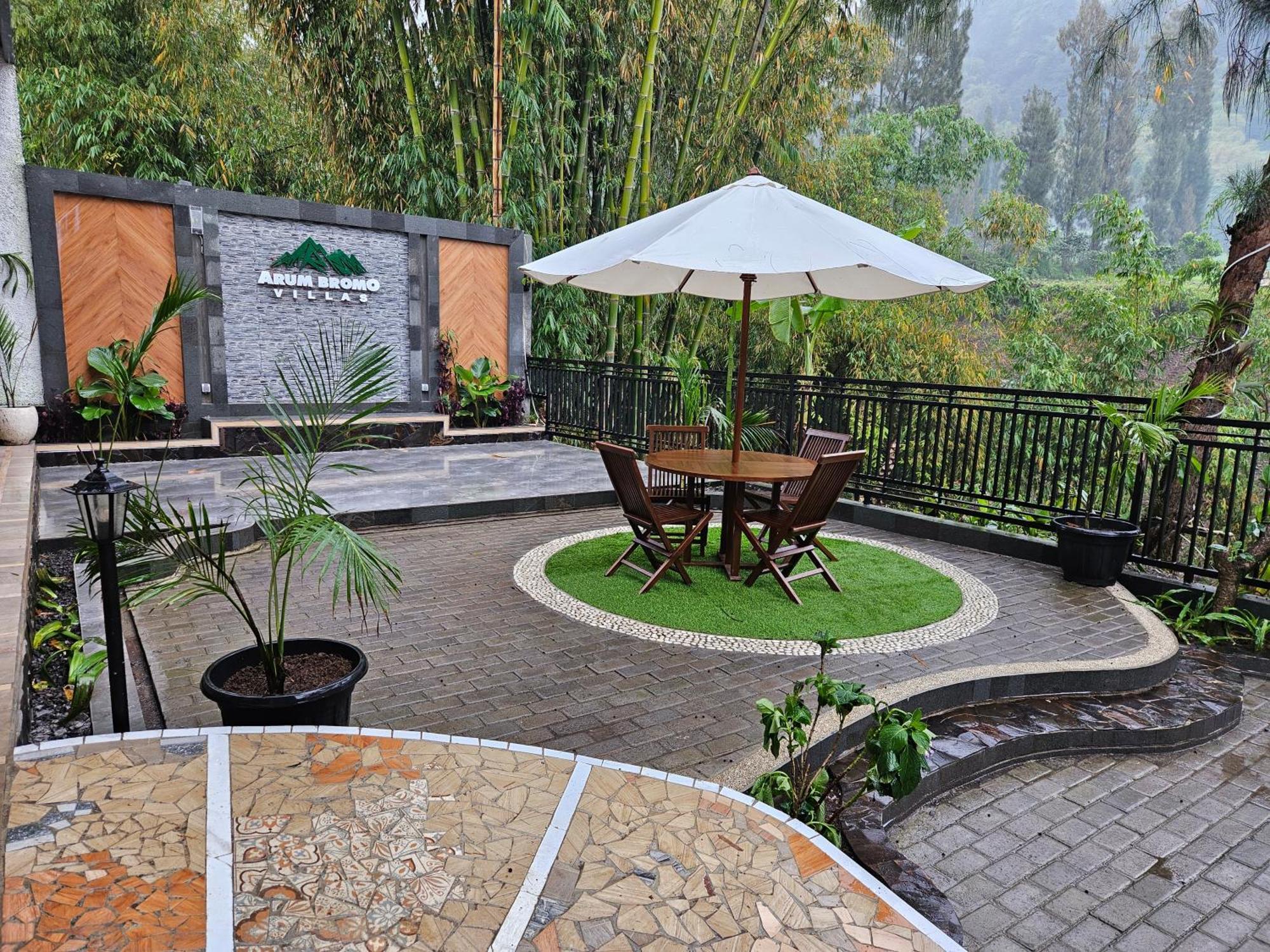Arum Bromo Villas Ngadisari Exteriör bild